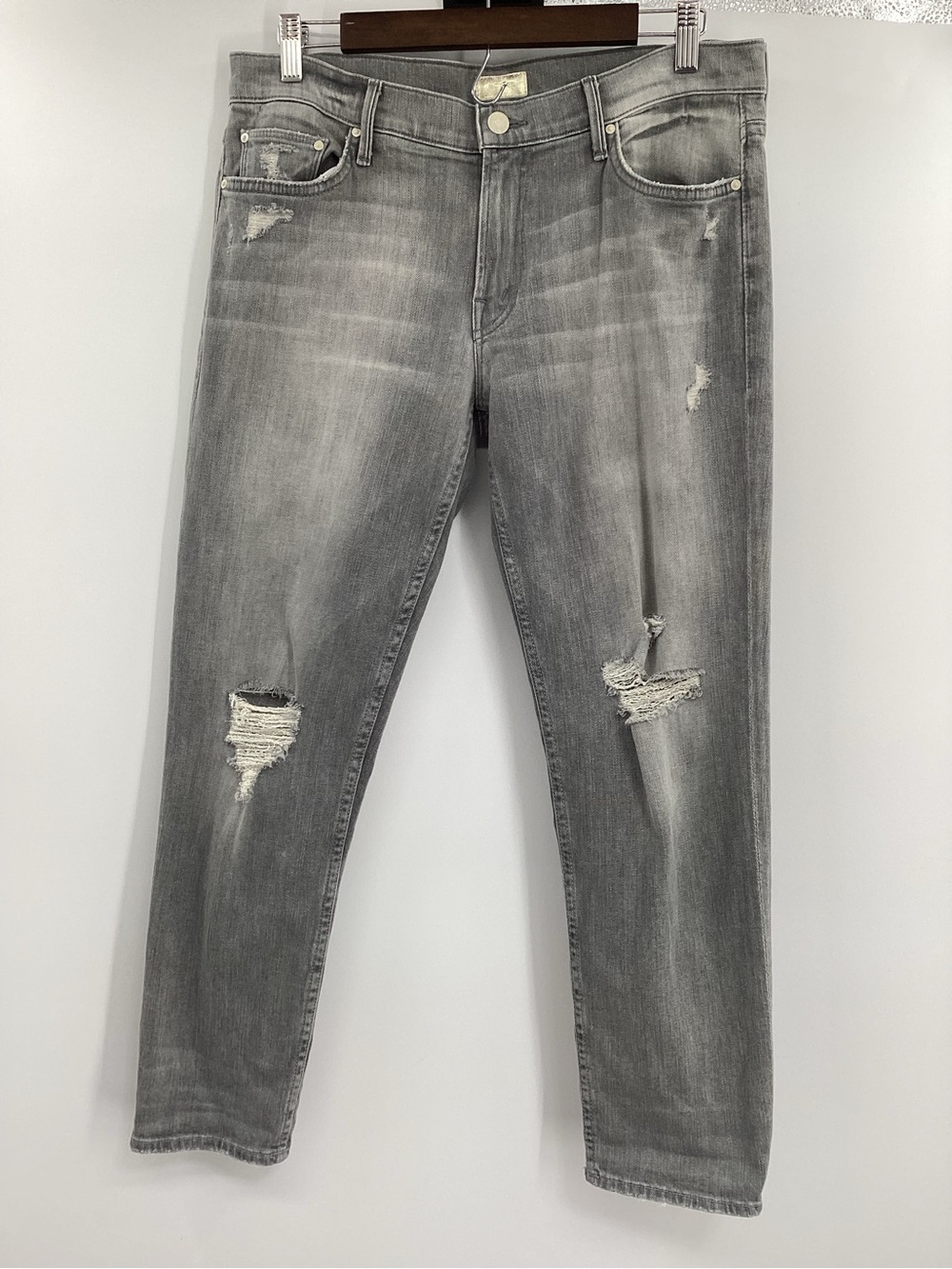 MOTHER The Cropout Distressed Grey Ankle Crop Jeans